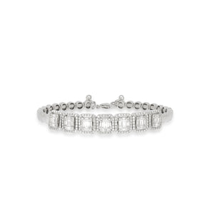 Natural Diamond Bracelet unique design in 18K white gold, 245 diamonds,  1.83 ct. pave as Radiant cut diamond. Stunning Design.