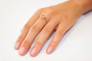 RVC401-Diamond Clover ring in 18k white gold