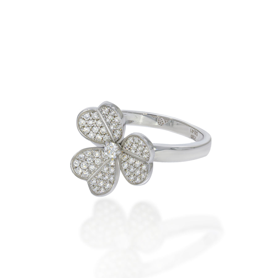 Gentle Clover Ring 18K white gold, Diamonds Pave Clover design set with 0.41 carat white round diamonds.