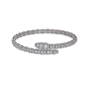 18K white gold, snake-shaped link bracelet, set with 74 round brilliant diamonds, 3.00ct. Suitable for both man and woman.