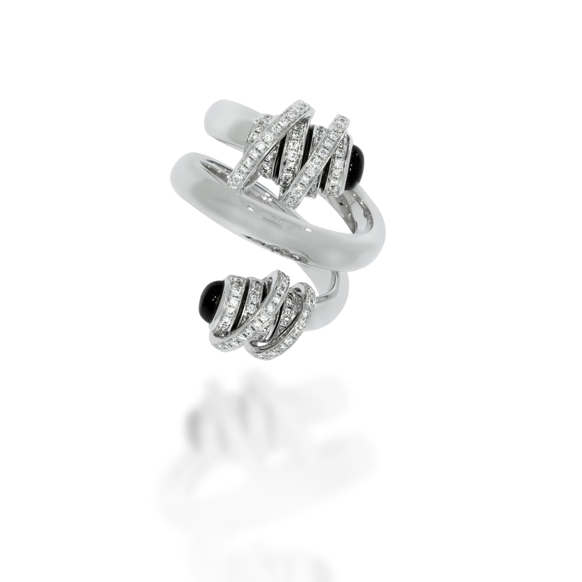Spiral white Gold pave Diamond Ring and 2 Black Onyx gemstone 0.73 ct.
