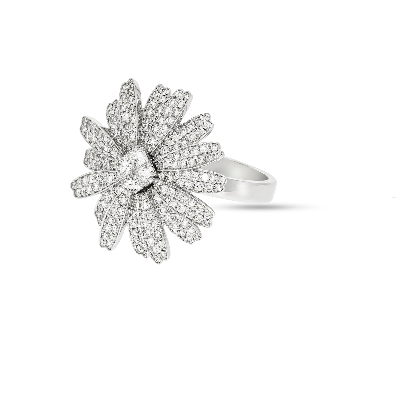 Buy Flower Diamond Ring Designs Online in India | Candere by Kalyan  Jewellers